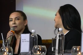 Phi Nhung, Mạnh Quỳnh và Như Quỳnh với ‘Chuyện 3 người'