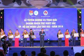 Khởi động giải thưởng 'Doanh nhân trẻ xuất sắc TP.HCM' 2016