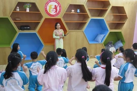 Đề ra mức thu chung cho phụ huynh, sao gọi là tự nguyện