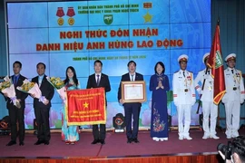 ĐH Y Khoa Phạm Ngọc Thạch đón nhận danh hiệu Anh hùng lao động