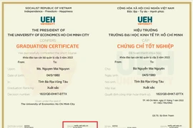 Một trường đại học ở TP.HCM bắt đầu cấp chứng chỉ điện tử cho người học
