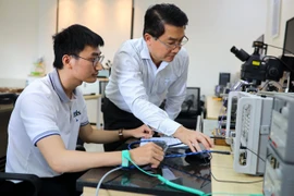 Ngành ‘hot’ về thiết kế vi mạch: Học phí ra sao?