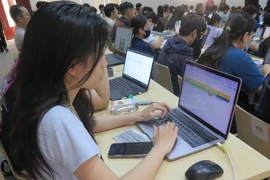 Lừa tiền phụ huynh, sinh viên bằng những văn bản giả mạo 