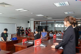 Đề xuất đưa ngành luật và y khoa vào diện 'tăng cường giám sát tối cao'