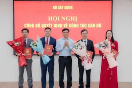 Thứ trưởng Nguyễn Xuân Sang làm việc tại Trường Đại học Giao thông vận tải TP.HCM