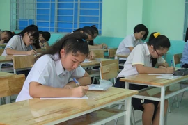 Nóng: Chỉ tiêu cụ thể vào lớp 10 chuyên tại TP.HCM