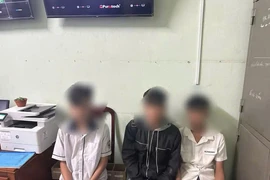 Nói 'đây là khu tao sống' nhưng bỏ chạy khi thấy nhóm khác đông hơn