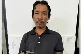 Tạm giữ người vi phạm nồng độ cồn tấn công CSGT