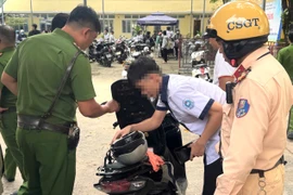 Một nam sinh lớp 12 dương tính với cần sa trong trường học
