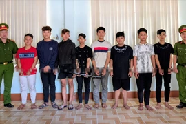 Bắt giữ nhóm thanh thiếu niên mang hung khí chặn đường cướp tài sản