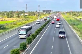 Cập nhật giao thông các tuyến cao tốc chiều mùng 6 Tết