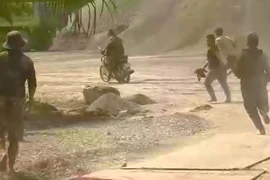 Công an làm việc với nhóm thanh niên hỗn chiến tại bãi đá Miền Đông