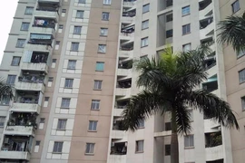Nghi vấn người đàn ông nhảy lầu bệnh viện tử vong