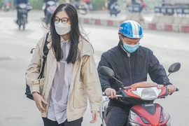 Vừa học trực tiếp, 1 quận ở Hà Nội đã phải cho học sinh tạm dừng tới trường