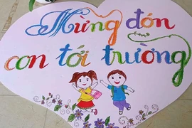 Làm sao để trẻ sớm thích nghi khi lần đầu tới trường?