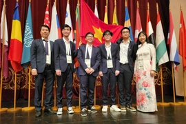 4 học sinh Việt Nam tham dự Olympic Sinh học quốc tế đều giành huy chương