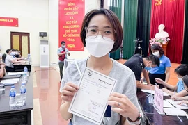 Rất đáng suy nghĩ khi phụ huynh phải bốc thăm giành suất cho con vào trường công