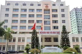 Bộ GD&ĐT tổ chức lại nhiều đơn vị cục, vụ