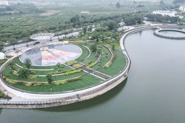 Hà Nội: Cận cảnh công viên thiên văn học bị bỏ hoang 2 năm qua dù đã hoàn thiện 