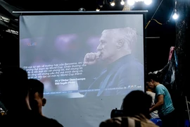Hà Nội: Nhiều hàng quán lắp màn hình cỡ lớn thu hút khách mùa World Cup 2022 