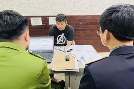Khởi tố nam thanh niên hất văng CSGT về tội giết người 