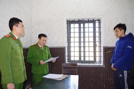 Nam thanh niên lái xe tông thẳng vào 2 CSGT bị khởi tố tội giết người