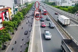 Công an Hà Nội dùng flycam xử lý vi phạm giao thông