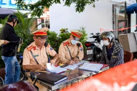 Thực hư nam thanh niên thu 50 triệu đồng từ việc tố giác vi phạm giao thông