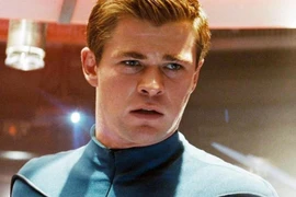 'Thần Thor' tái ngộ trong Men in Black: International 