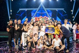 Cô bé lai Alex quán quân 'Thử tài siêu nhí' mùa 4 là ai?