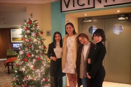 Lương Thùy Linh chọn màu hồng chuẩn gu Miss World