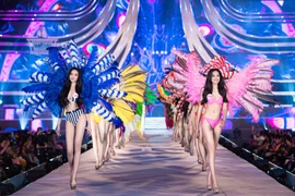 Ngắm người đẹp diện bikini Hoa hậu Việt Nam 2020