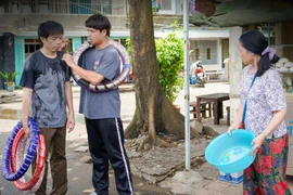 Thái Hòa tiết lộ phim 'Cây táo nở hoa' quay với bối cảnh khủng