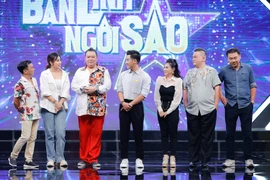 Diễn viên Dũng Nhí quằn quại với thử thách thổi nến tại Bản lĩnh ngôi sao