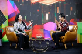 Hoài Linh và Trấn Thành thuyết phục Thanh Hằng về nước hoạt động nghệ thuật