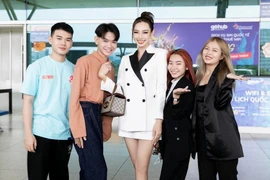 Hoa hậu Thùy Tiên mắc COVID-19 khiến người hâm mộ không khỏi lo lắng.