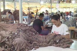 Khâm phục trước nghị lực vượt khó của 2 người phụ nữ là trụ cột gia đình