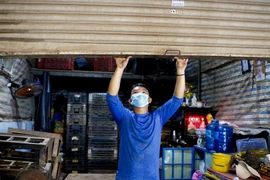 Lần đầu tiên chợ đầu mối Hóc Môn tạm ngưng hoạt động sau 18 năm 