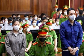 Chùm ảnh: Toàn cảnh phiên sơ thẩm vụ bé gái 8 tuổi ở Bình Thạnh