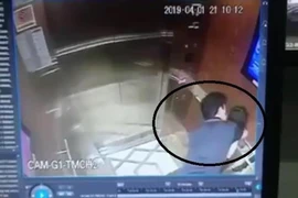 Cựu Phó VKS Đà Nẵng sàm sỡ bé gái làm việc với công an quận 4