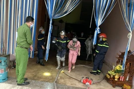 Cháy nhà nghỉ ở Hà Nội