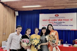 Hoa khôi Phương Thảo bảo vệ thành công luận văn thạc sĩ