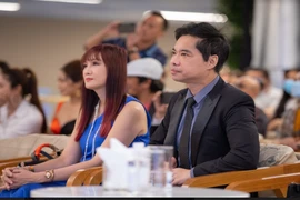 Hoa hậu Quý bà Liên Hợp quốc chấp nhận thí sinh đã qua phẫu thuật thẩm mỹ