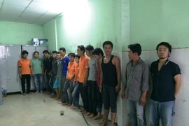 Đặc nhiệm đóng giả công nhân 'đột kích' sới bạc trong khu chế xuất 