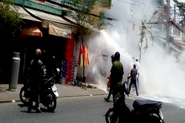 Chi tiết vụ nam thanh niên ngáo đá đốt cửa hàng gas ở Sài Gòn
