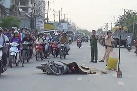 Xe tải cẩu cán người phụ nữ tử vong