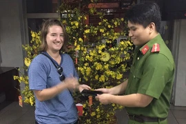 Tên cướp giật iPhone của du khách bị đặc nhiệm truy bắt