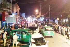 13 xe tông liên hoàn ở quận 12, nhiều người thương vong