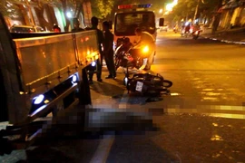 Va chạm với xe tải, 1 người tử vong, 1 người nguy kịch