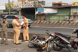 Về quê ăn Tết, cả gia đình 4 người gặp nạn